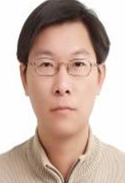 科主任 林瑞益助理教授
